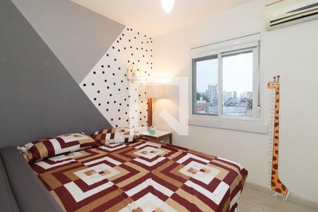 Quarto 1 de apartamento para alugar com 2 quartos, 74m² em Azenha, Porto Alegre