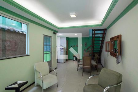 Sala/Cozinha de casa à venda com 1 quarto, 78m² em Sagrada Família, Belo Horizonte