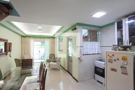 Sala/Cozinha de casa à venda com 1 quarto, 78m² em Sagrada Família, Belo Horizonte