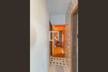 Corredor de casa à venda com 2 quartos, 217m² em Estância Velha, Canoas