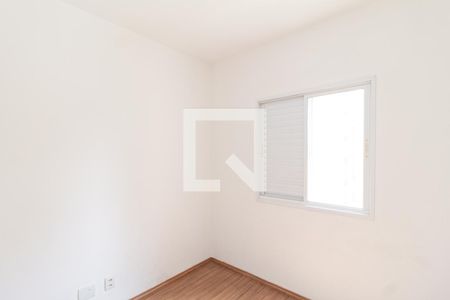 Quarto de apartamento para alugar com 2 quartos, 57m² em Umuarama, Osasco