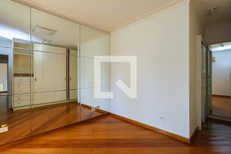 Suíte 1 de apartamento para alugar com 2 quartos, 120m² em Vila Suzana, São Paulo