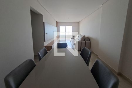 Sala de apartamento para alugar com 3 quartos, 117m² em Vilamar, Praia Grande
