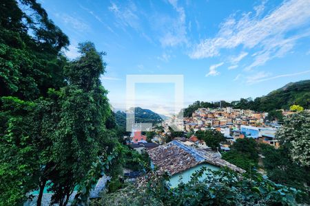 Vista de casa para alugar com 3 quartos, 392m² em Cosme Velho, Rio de Janeiro