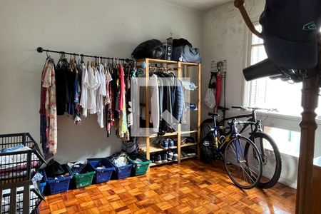 Quarto de apartamento para alugar com 2 quartos, 120m² em Estuário, Santos