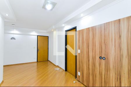 Sala de apartamento à venda com 3 quartos, 70m² em Vila Rosalia, Guarulhos