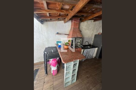 Área externa de casa para alugar com 2 quartos, 140m² em Vila Caiçara, Praia Grande