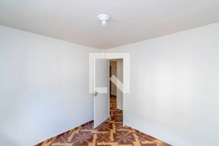 Quarto 1 de apartamento para alugar com 2 quartos, 58m² em Ramos, Rio de Janeiro