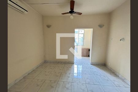 Quarto 1 de casa para alugar com 2 quartos, 80m² em Encantado, Rio de Janeiro