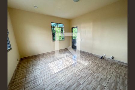 Sala de casa para alugar com 2 quartos, 80m² em Encantado, Rio de Janeiro