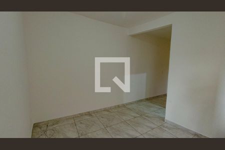 Casa para alugar com 1 quarto, 50m² em Irajá, Rio de Janeiro