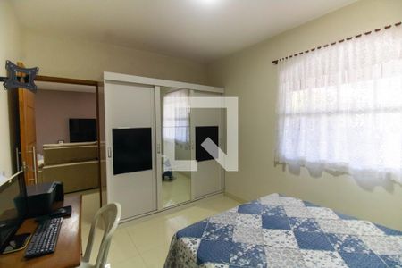 Quarto 1 de casa à venda com 3 quartos, 250m² em Piratininga, Niterói