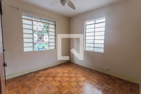 Quarto 2 de casa para alugar com 4 quartos, 150m² em Santa Efigênia, Belo Horizonte