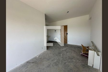 Sala de apartamento à venda com 2 quartos, 70m² em Vila Creti, Barueri