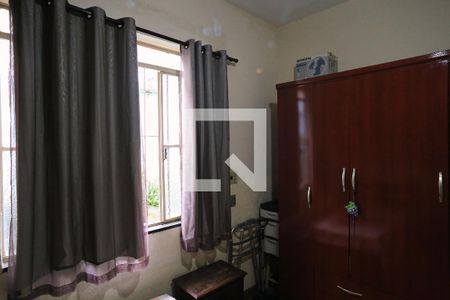 Quarto de casa à venda com 4 quartos, 40m² em Sagrada Família, Belo Horizonte