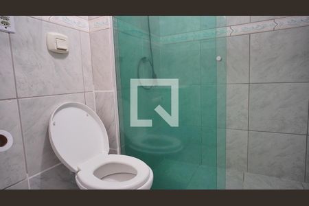 Banheiro  de kitnet/studio para alugar com 1 quarto, 30m² em Centro Histórico, Porto Alegre