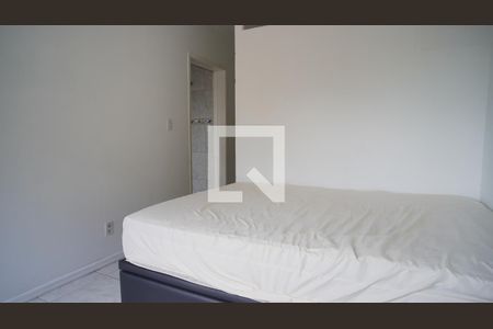 Quarto  de kitnet/studio para alugar com 1 quarto, 30m² em Centro Histórico, Porto Alegre