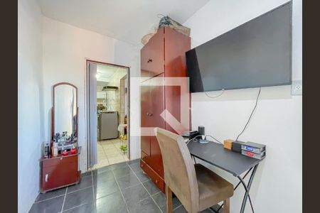 Quarto de casa à venda com 2 quartos, 250m² em Veloso, Osasco
