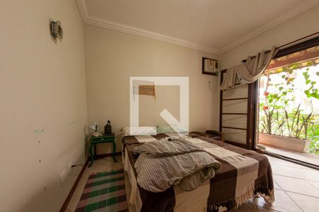 Casa à venda com 3 quartos, 290m² em Itaipu, Niterói