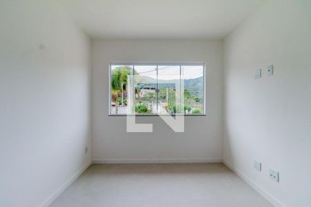 Casa à venda com 3 quartos, 104m² em Engenho do Mato, Niterói