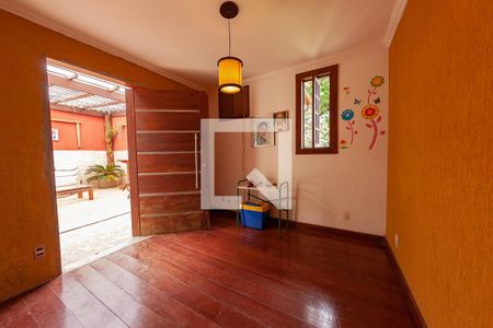 Casa à venda com 4 quartos, 220m² em Itaipu, Niterói