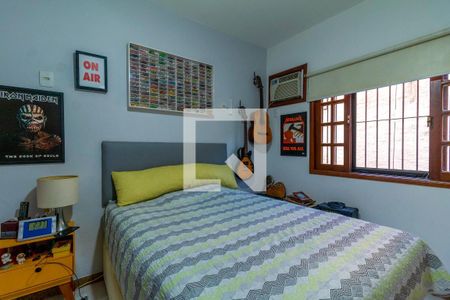 Casa à venda com 3 quartos, 450m² em Serra Grande, Niterói