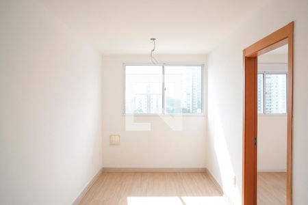 Sala de apartamento para alugar com 2 quartos, 38m² em Vila Palmares, São Caetano do Sul