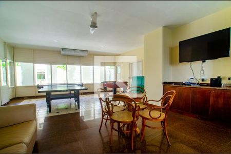 Apartamento à venda com 3 quartos, 320m² em Barra da Tijuca, Rio de Janeiro
