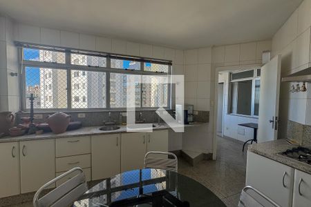 Apartamento para alugar com 4 quartos, 340m² em Gutierrez, Belo Horizonte