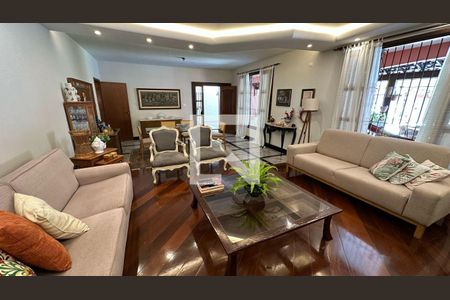 Casa à venda com 4 quartos, 451m² em Barra da Tijuca, Rio de Janeiro