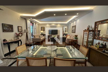 Casa à venda com 4 quartos, 451m² em Barra da Tijuca, Rio de Janeiro