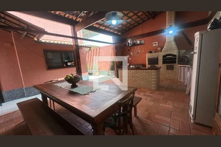 Casa à venda com 4 quartos, 451m² em Barra da Tijuca, Rio de Janeiro