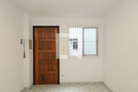Sala de apartamento para alugar com 1 quarto, 52m² em Vila Carmosina, São Paulo