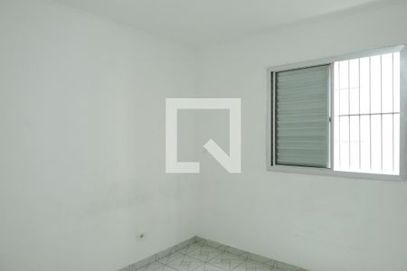 Quarto 2 de apartamento para alugar com 1 quarto, 52m² em Vila Carmosina, São Paulo