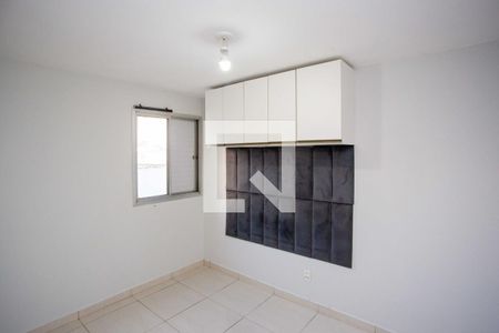 Quarto 2 de apartamento para alugar com 2 quartos, 45m² em Centro, Diadema