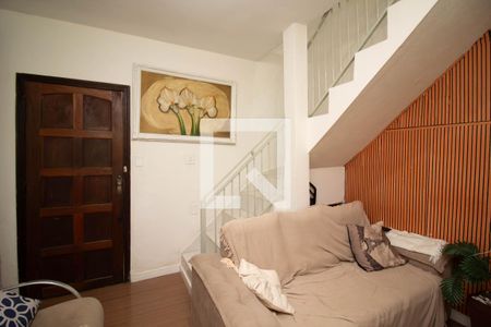 Sala de casa para alugar com 2 quartos, 270m² em Jardim Bela Vista, Guarulhos