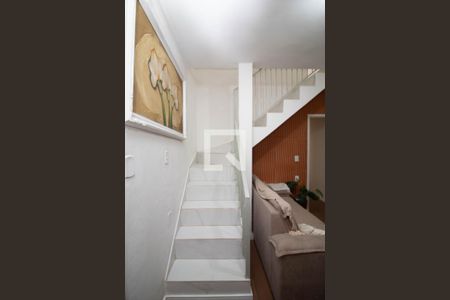 Sala de casa para alugar com 2 quartos, 270m² em Jardim Bela Vista, Guarulhos