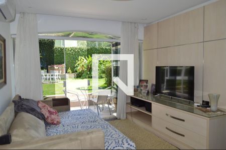 Sala Tv de casa à venda com 5 quartos, 900m² em Jardim Vila Mariana, São Paulo