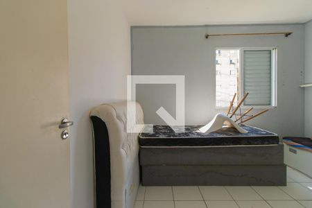 Quarto 2 de apartamento para alugar com 2 quartos, 49m² em Jardim Helena, Cotia
