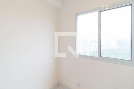 Quarto 1 de apartamento para alugar com 2 quartos, 40m² em Vila Sul Americana, Carapicuíba