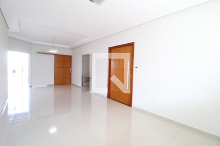 Sala de casa para alugar com 3 quartos, 200m² em Santa Mônica, Uberlândia