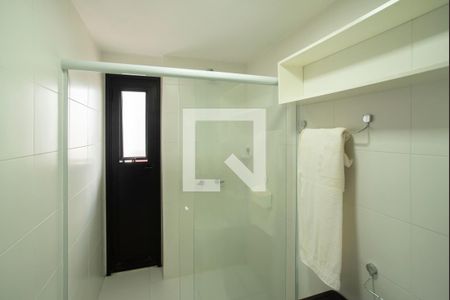 Banheiro de kitnet/studio à venda com 1 quarto, 28m² em Mirandópolis, São Paulo