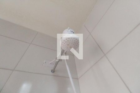 Banheiro de kitnet/studio para alugar com 1 quarto, 30m² em Vila Nancy, São Paulo