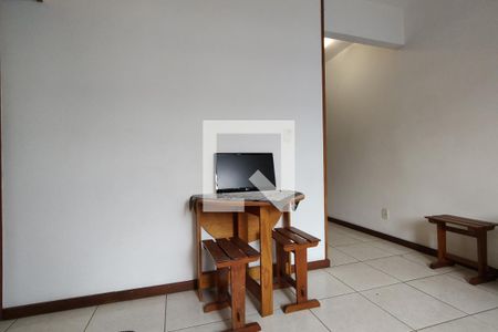 Sala de apartamento à venda com 2 quartos, 52m² em Pechincha, Rio de Janeiro
