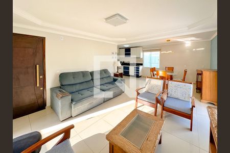 Sala de TV de apartamento para alugar com 3 quartos, 175m² em Ingleses Norte, Florianópolis