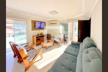Sala de TV de apartamento para alugar com 3 quartos, 175m² em Ingleses Norte, Florianópolis