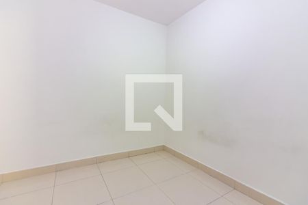Quarto 1 de casa para alugar com 1 quarto, 30m² em Bussocaba, Osasco