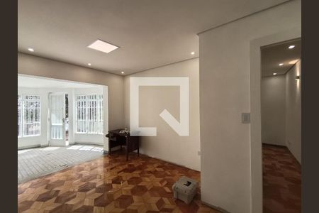 Casa para alugar com 3 quartos, 210m² em Vila da Saúde, São Paulo