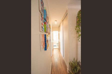 Corredor de apartamento para alugar com 2 quartos, 66m² em Ponte Preta, Campinas