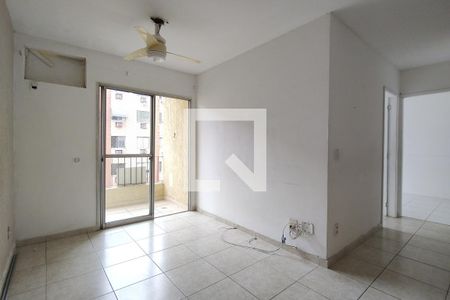 Sala de apartamento para alugar com 2 quartos, 56m² em Pechincha, Rio de Janeiro